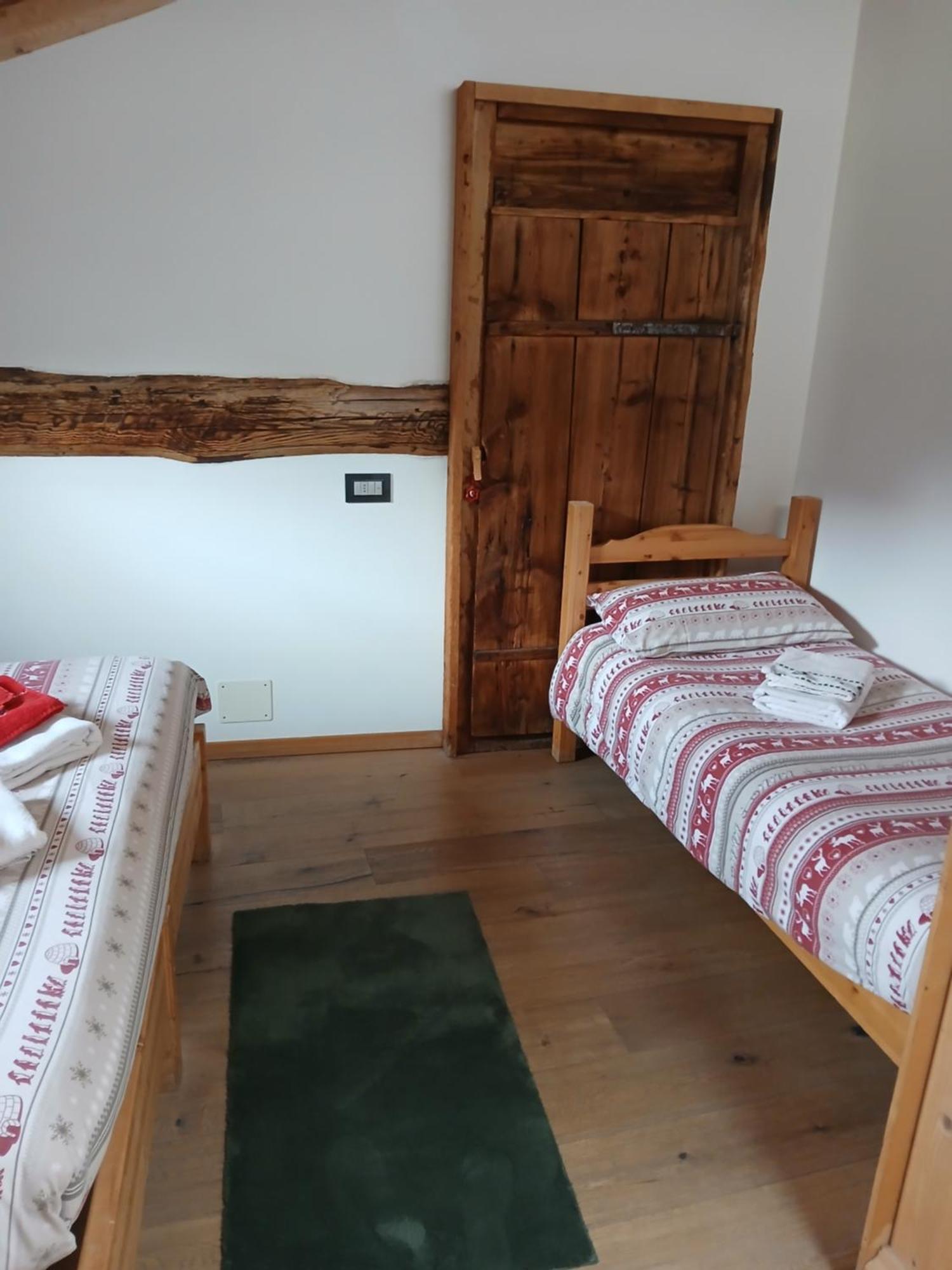 Bed and Breakfast Beb La Stube Dei Partel à Ziano di Fiemme Extérieur photo