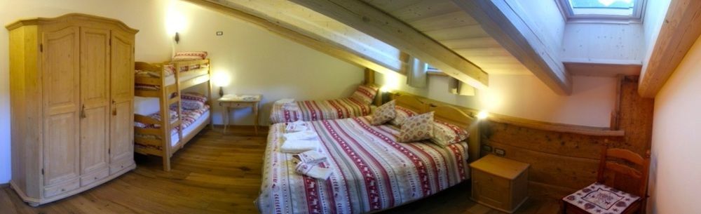 Bed and Breakfast Beb La Stube Dei Partel à Ziano di Fiemme Extérieur photo